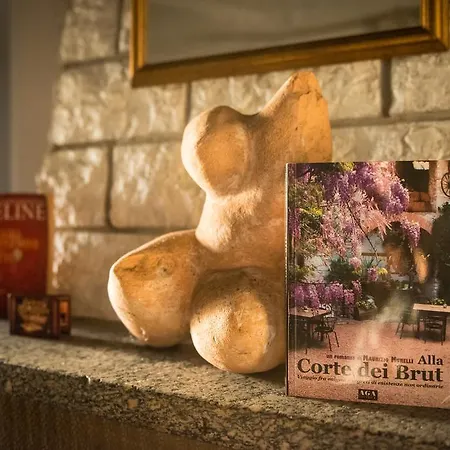 Pensjonat Corte Dei Brut Gavirate